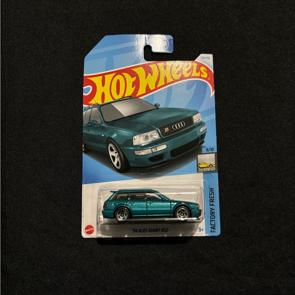 Hot Wheels ‘94 Audi Avant RS2